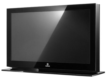 Press to view larger picture Armani/Samsung LCD-TV
