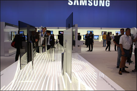 Klik for at forstørre billedet Samsung 6 mm LED-TV